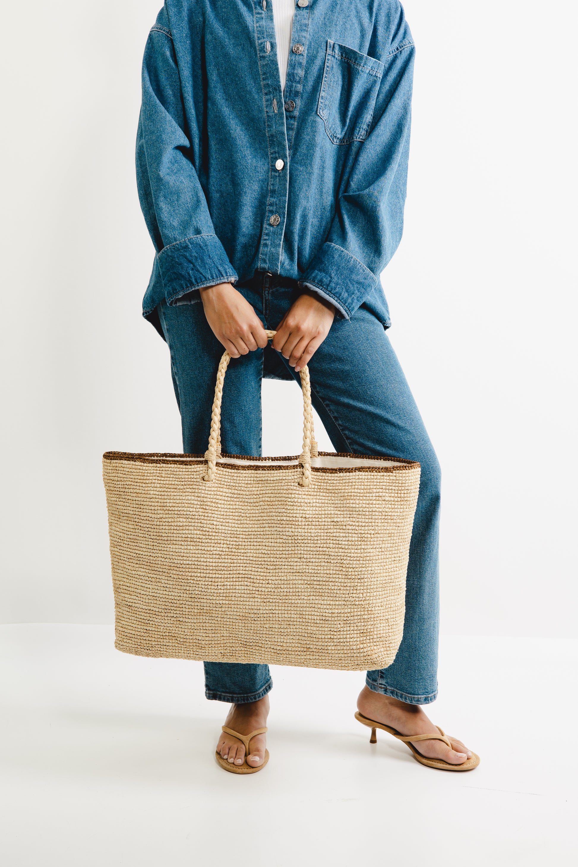 Soubik - Timeless Oversized Raffia Bag